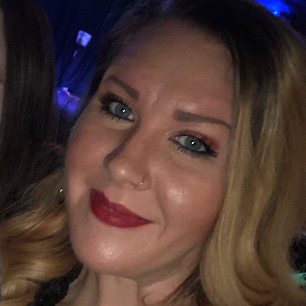 Meet your Posher, Geneva